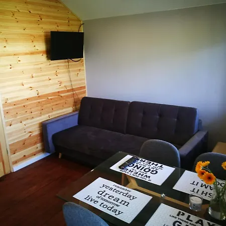 Domki 山林小屋 *