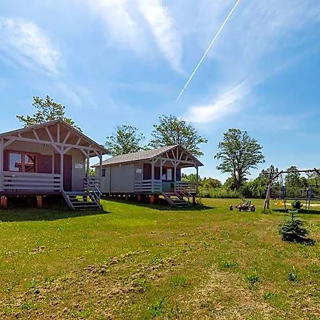 Domki Lodge Mścice